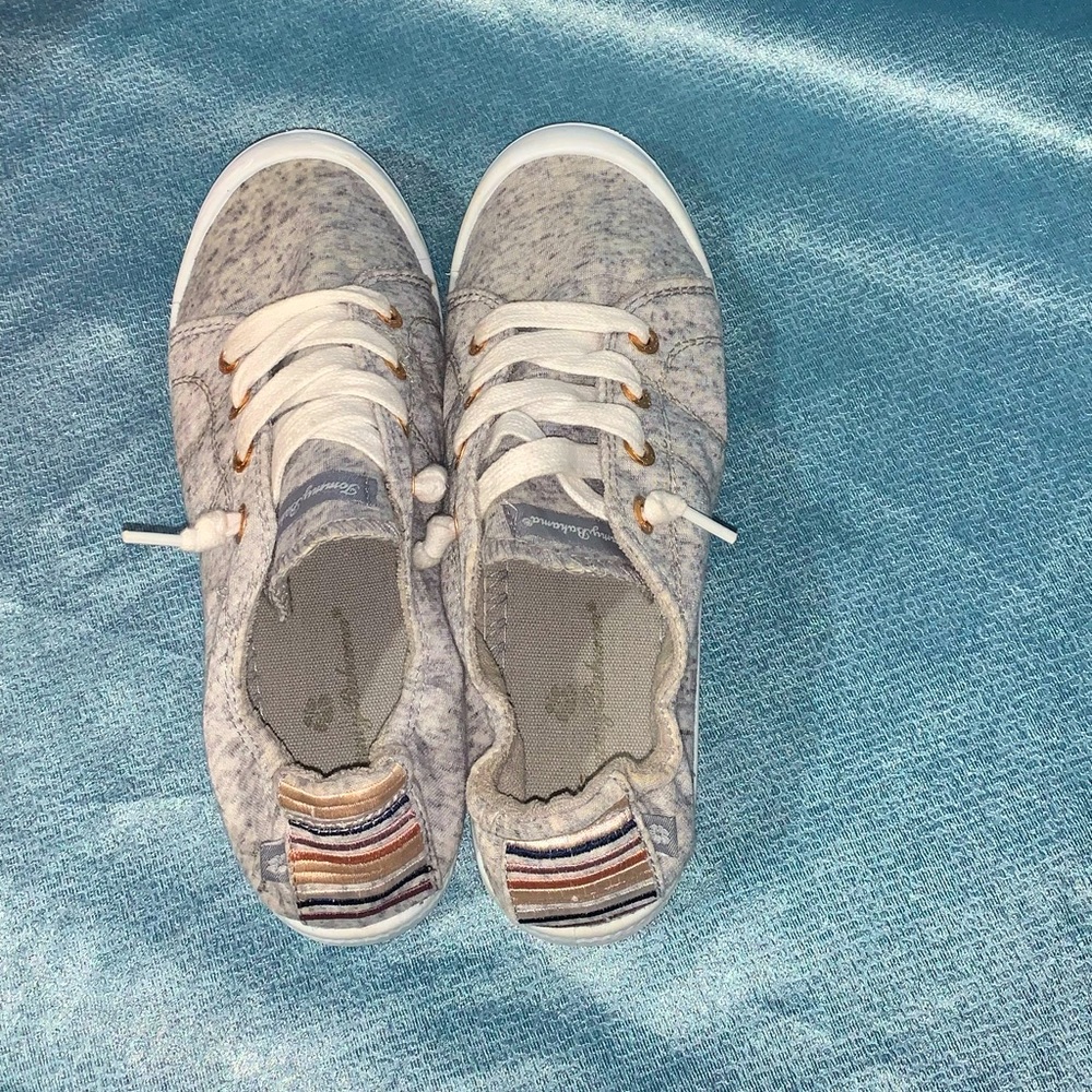 Tommy Bahama Roxy Bayshore slip ons